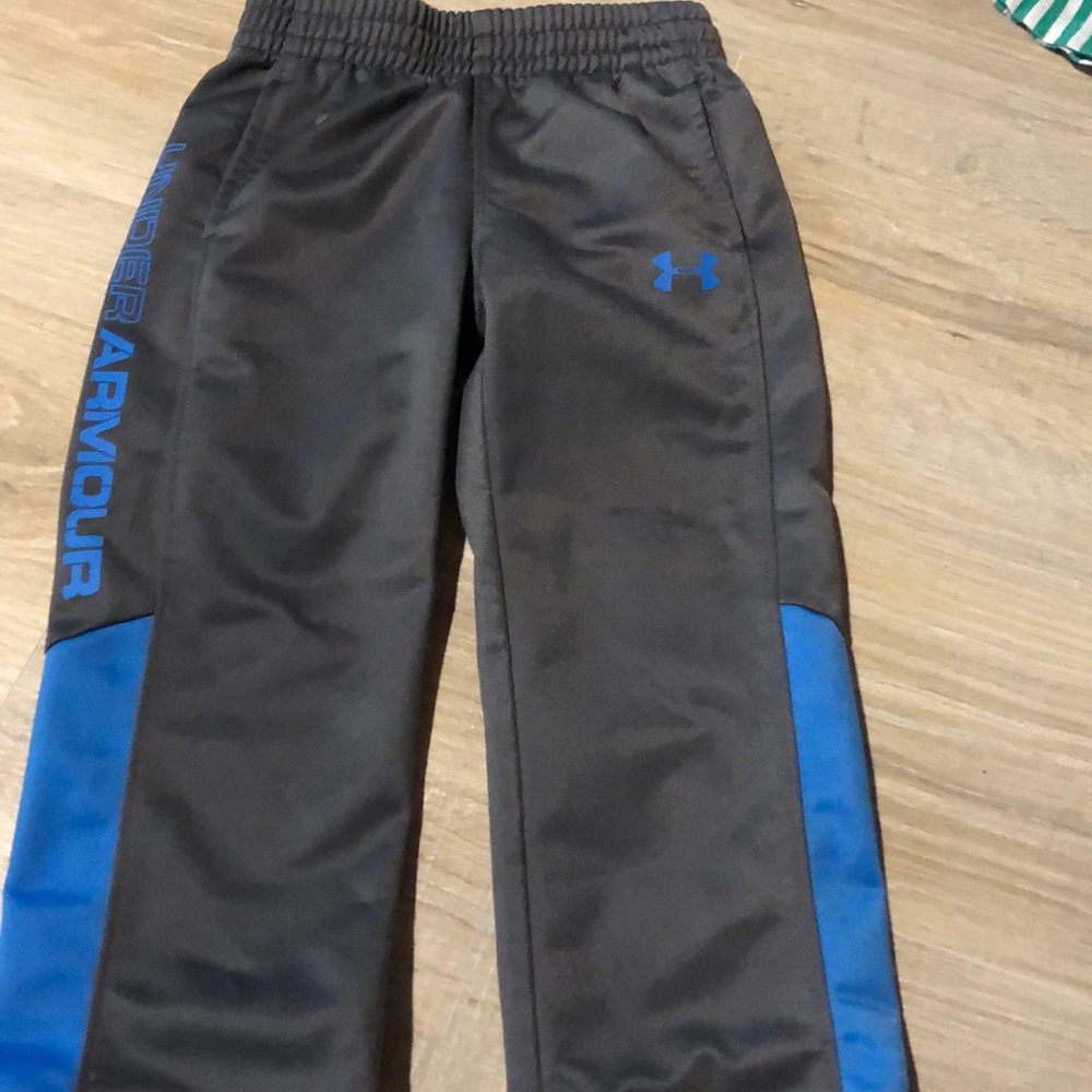 Under armour 2 t